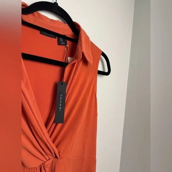 Tahari V-Neck Orange Top Career Bussines Classic Size M NWT - Picture 3 of 6